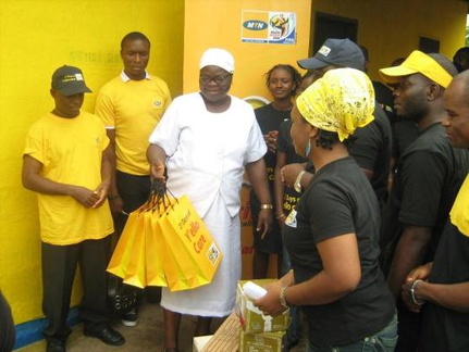 ibadan-day-11-mtners-with-the-matron