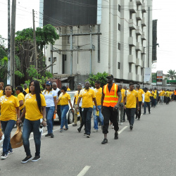 08-Lagos-Y-ello-Walk